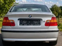Gebraucht BMW 318 143 PS (105 kW) 2002 Silber Limousine