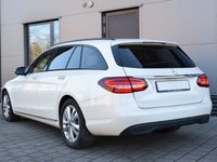 Gebraucht Mercedes C250 Avantgarde 204 PS (150 kW) 2017 Weiß Limousine