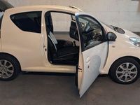 Gebraucht Citroën C1 68 PS (50 kW) 2013 Weiß Kleinwagen
