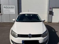 Used VW Polo 69 HP (50 kW) 2013 White Hatchback