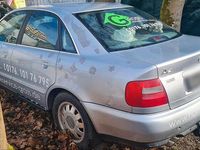 Gebraucht Audi A4 165 PS (121 kW) 1998 Silber Limousine