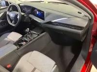 Second-hand Opel Astra 131 CP (96 kW) 2023 Roșu Hatchback