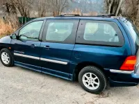 Usata Ford Windstar 147 CV (108 kW) 2000 Blu Monovolume