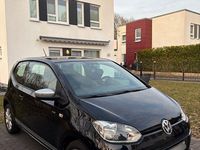 Gebraucht VW up! CLUB 60 PS (44 kW) 2016 Schwarz Kleinwagen