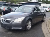 Gebraucht Opel Insignia Edition 140 PS (102 kW) 2010 Grau Kombi