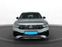 Gebraucht VW Tiguan Allspace R-line 200 PS (147 kW) 2023 Pyritsilber metallic SUV