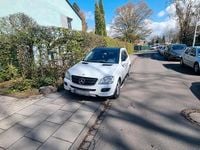 Gebraucht Mercedes ML320 220 PS (161 kW) 2005 Weiß SUV