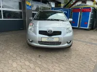 Gebraucht Toyota Yaris 87 PS (63 kW) 2009 Silber Kleinwagen