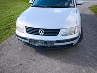 Gebraucht VW Passat 74 PS (54 kW) 1999 Silber Limousine