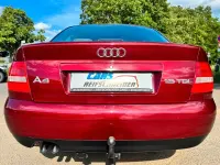 Gebraucht Audi A4 90 PS (66 kW) 2000 Rot Limousine