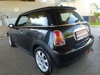 Second-hand Mini Cooper 120 CP (88 kW) 2008 Negru Hatchback
