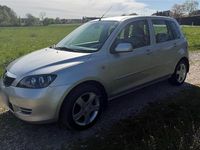 Usata Mazda 2 75 CV (55 kW) 2007 Argento Utilitaria