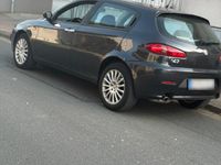 Second-hand Alfa Romeo 147 105 CP (77 kW) 2007 Negru Hatchback