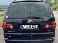 Gebraucht VW Sharan Trendline 150 PS (110 kW) 2010 Blau Van / Kleinbus