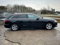 Gebraucht Audi A4 Comfort 163 PS (119 kW) 2022 Schwarz Kombi