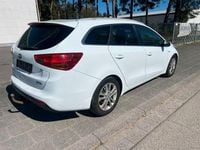 Gebraucht Kia Ceed DREAM-TEAM Edition 128 PS (94 kW) 2014 Weiß Kleinwagen