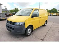 Gebraucht VW T5 84 PS (61 kW) 2012 Ginstergelb r1032 Van