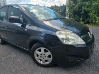 Gebraucht Opel Zafira 115 PS (84 kW) 2009 Schwarz Van / Kleinbus
