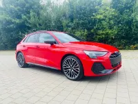 Gebraucht Audi A3 Performance 150 PS (110 kW) 2024 Rot Limousine