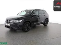 Gebraucht VW Tiguan Allspace 150 PS (110 kW) 2024 Deep black perleffekt SUV