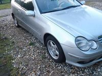 Gebraucht Mercedes C200 163 PS (119 kW) 2002 Grau Coupé
