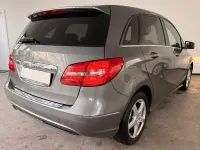 Gebraucht Mercedes B200 156 PS (114 kW) 2012 Mountaingrau Van / Kleinbus