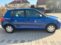 Gebraucht Skoda Fabia 44 PS (32 kW) 2008 Blau Kleinwagen