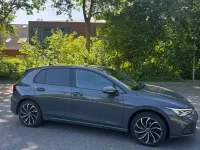 Gebraucht VW Golf VIII Comfortline 131 PS (96 kW) 2020 Grau Kombi