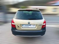 Gebraucht Skoda Fabia 105 PS (77 kW) 2011 Safaribeige metallic Kleinwagen