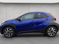 Neu Toyota Aygo X Play 72 PS (52 kW) 2025 Juniper blue metallic/dach mys SUV