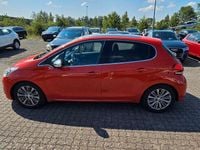 Gebraucht Peugeot 208 Allure Sky 110 PS (80 kW) 2015 Orange Kleinwagen