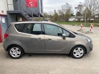 Gebraucht Opel Meriva Innovation 101 PS (74 kW) 2012 Grau Van / Kleinbus