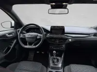 Używany Ford Focus ST-Line 125 KM (91 kW) 2020 Biały Sedan/Limuzyna