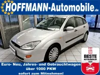 Gebraucht Ford Focus 101 PS (74 kW) 2000 Silbermet. Limousine