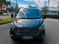 Gebraucht Ford Tourneo S 131 PS (96 kW) 2021 Grau Van / Kleinbus