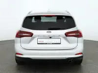 Używany Ford Focus Titanium X 120 KM (88 kW) 2023 Srebrny Sedan/Limuzyna