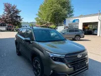 Neu Subaru Forester Active 136 PS (100 kW) 2026 Grün SUV