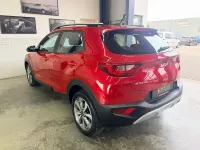 Gebraucht Kia Stonic 101 PS (74 kW) 2023 Signalrot SUV