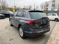 gebraucht VW Tiguan Life eHybrid 180kW (245PS) Automati...