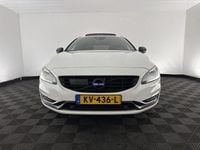 Gebraucht Volvo V60 Summum 288 PS (211 kW) 2016 Weiß Kombi