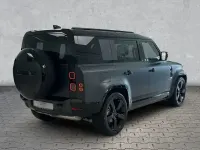 Neu Land Rover Defender HSE Dynamic 249 PS (183 kW) 2026 Grau SUV