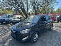 Gebraucht Hyundai i20 Edition 86 PS (63 kW) 2013 Schwarz Kleinwagen