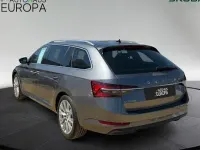 Gebraucht Skoda Superb Style 200 PS (147 kW) 2023 Graphite grau metallic Kombi