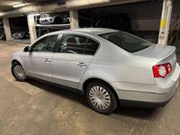Gebraucht VW Passat Comfortline 122 PS (89 kW) 2008 Silber Limousine