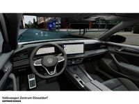 Neu VW Passat IQ Drive 150 PS (110 kW) 2025 Pure white Kombi