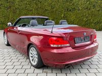 Gebraucht BMW 118 Cabriolet Advantage 143 PS (105 kW) 2011 Rot Cabrio