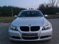 Gebraucht BMW 320 150 PS (110 kW) 2005 Silber Limousine