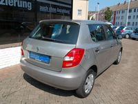 Gebraucht Skoda Fabia Classic 69 PS (50 kW) 2008 Beige Kleinwagen