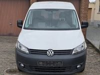 Usado VW Caddy 102 HP (75 kW) 2011 Verde Monovolume