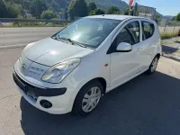 Gebraucht Nissan Pixo Acenta 68 PS (50 kW) 2011 Weiß Kleinwagen
